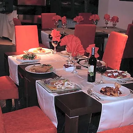 Belvedere Club